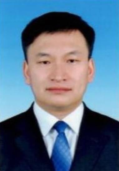 郭平(呼伦贝尔农垦集团公司党委书记、董事长、总经理、海拉尔农牧场管理局局长)