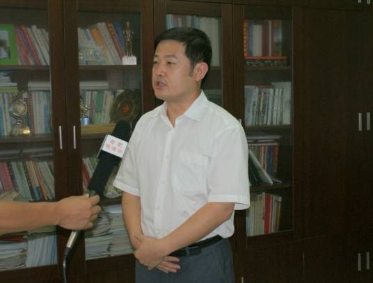 李卫国（合肥市委组织部常务副部长、市人大常委会人事代表选举工作委员会主任）