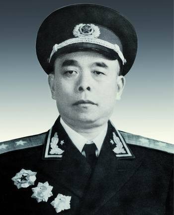 赖毅(中华人民共和国开国中将、中国人民解放军高级将领)