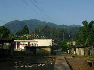 鲁甸村(云南省丽江玉龙纳西族自治县鲁甸乡鲁甸村)