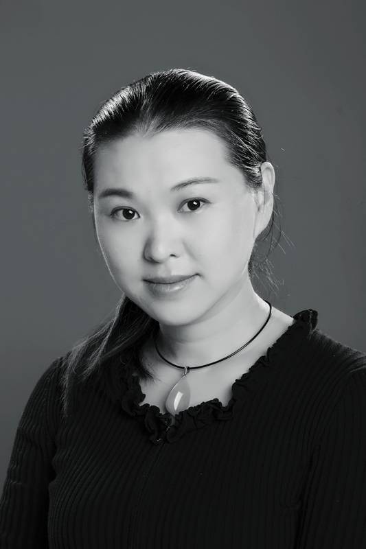王永利(苏州工艺美术学院副教授)