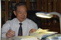 潘明继(原福建中医学院教授)