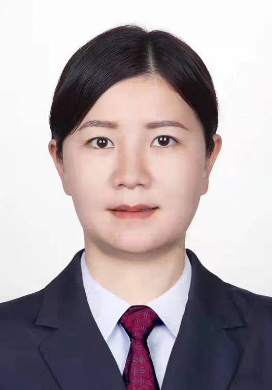 郭向荣(湖南省洞口县委副书记、统战部部长)