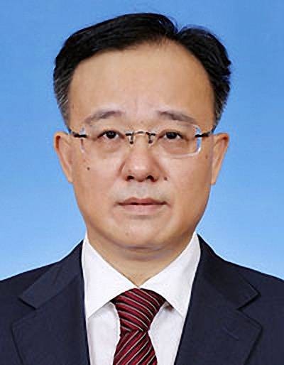 黄俊华(第十四届全国人大常委会委员、代表资格审查委员会委员,广西壮族自治区政协副主席,自治区科协主席)