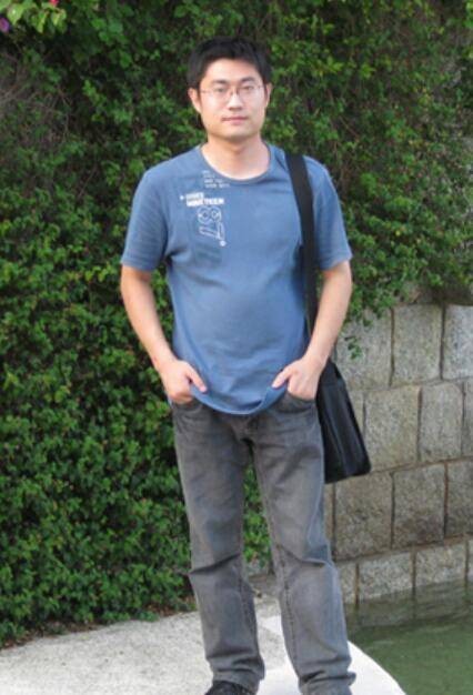 张佳(复旦大学文史研究院助理研究员)
