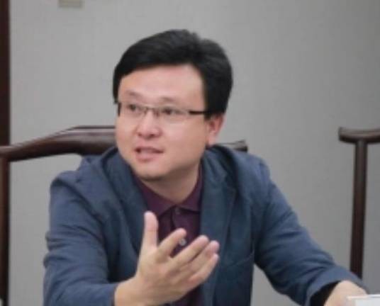 刘悦笛