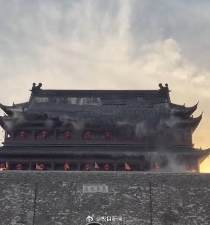 5·19凤阳明中都鼓楼瓦片脱落事件