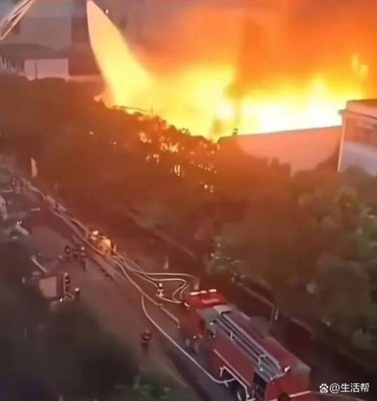 11·12无锡物流园起火事故