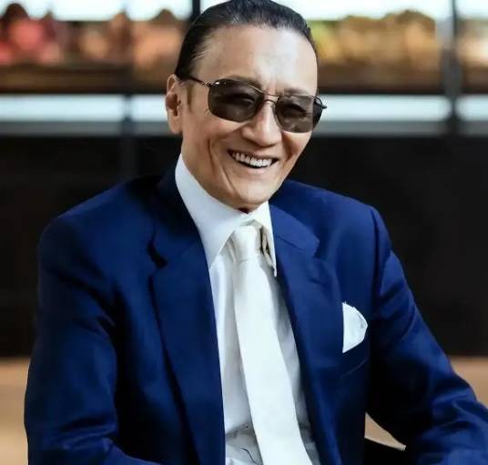 谢贤去世