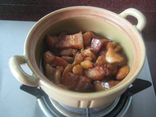 菱角炖肉