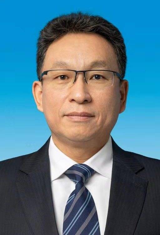 韩雪松（黑龙江省绥化市委书记、绥化军分区党委第一书记）