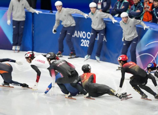 米兰冬奥会短道速滑男子1500米A组决赛