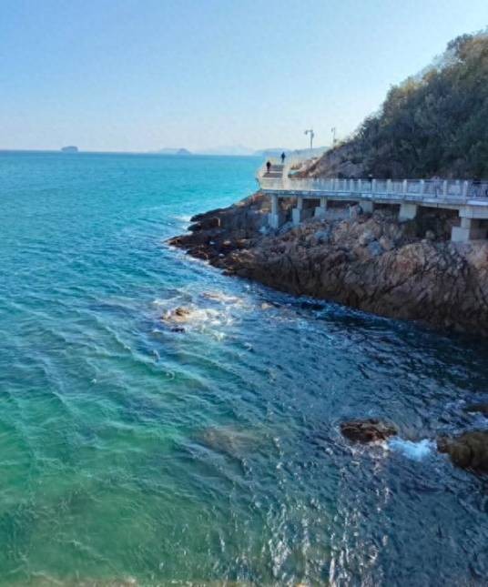 12·13深圳女游客坠海溺亡事件