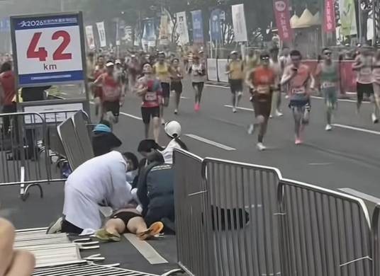 1·18重庆马拉松选手离世事件