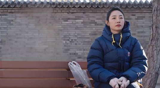 郑有恩（电视剧《欢迎光临》中的女主角，由白百何饰演。）