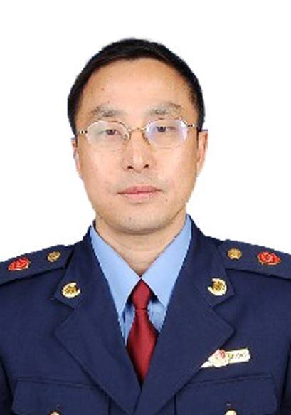 王怀庆（四川省成都高新区市场监督管理局原一级调研员）