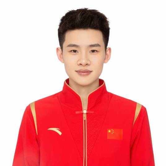 鲍彤(中国体操运动员)