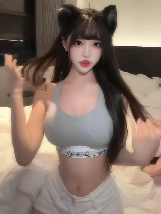 DJ AU李馨儿