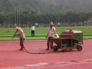 塑胶田径场