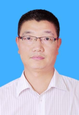 李双红（湖北省宜昌市秭归县教育局党组书记）