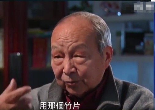 徐叔华（中国湖南花鼓戏剧作家、湖南民歌《浏阳河》词作者）