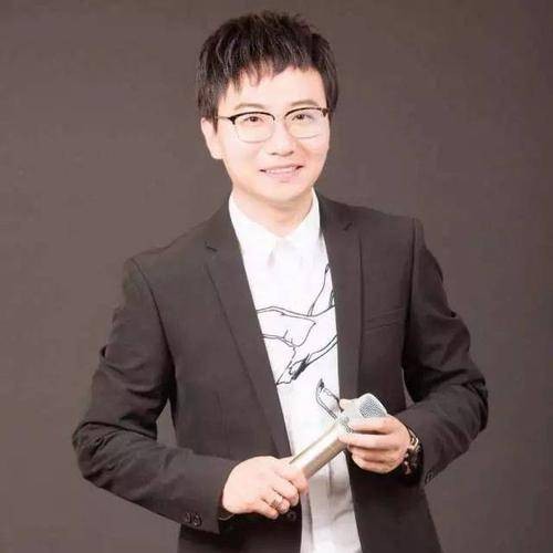 阿逗（广播主持人）