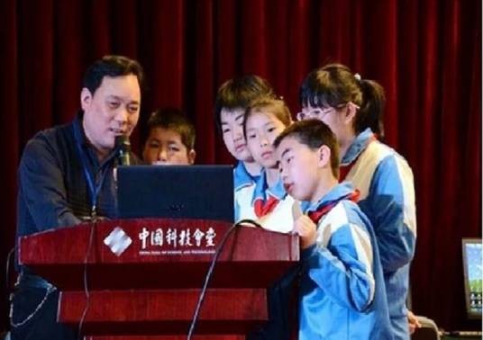 张茂平（中国安徽省特级教师、合肥市首批名师工作室主持人）