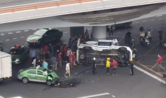 9·4成都救护车与出租车碰撞事故