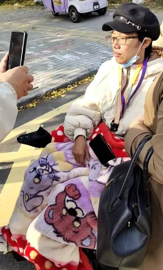 杨宁宁（3·19沙河女子被家暴致偏瘫案被害人）