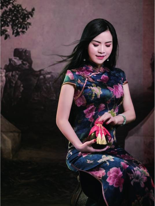 黄凤涛(万君畅酒业(集团)有限公司董事长)
