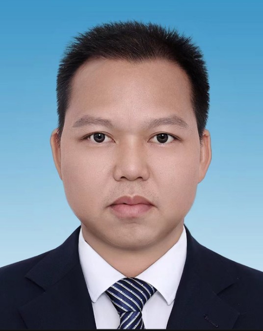 李景权（广西壮族自治区凭祥市自然资源局党组成员、副局长）