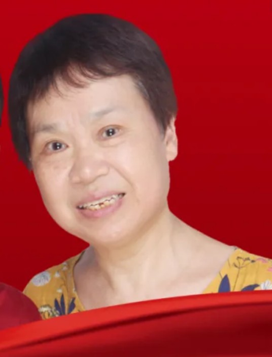 夏文兰（重庆市北碚区纺配二厂退休职工）