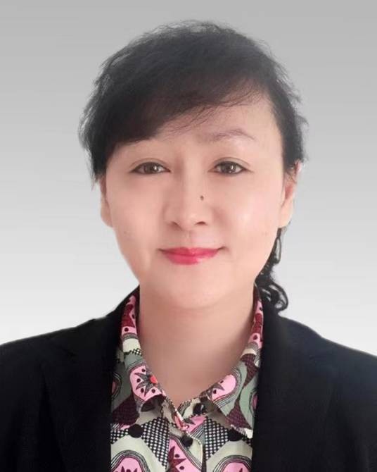 姚海鹰（山东省威海市环翠区商务局党组成员，区经济合作服务中心主任）