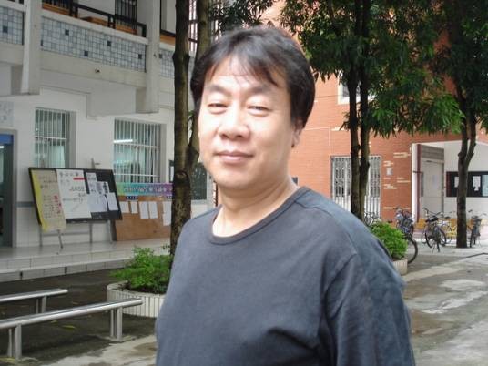 徐贵忠（广西艺术学院美术学院老师）