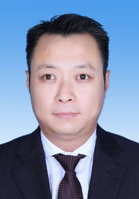 曾山（四川省广安市政府国有资产监督管理委员会党委委员、副主任）