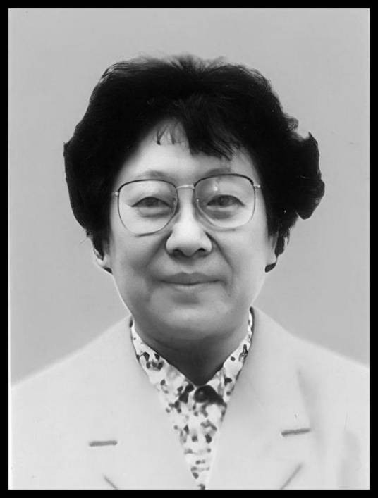 徐建春（山东省人大常委会原副主任）