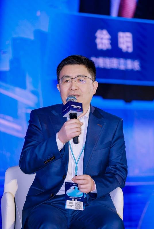 徐明（深圳力维智联技术有限公司董事长兼总裁）