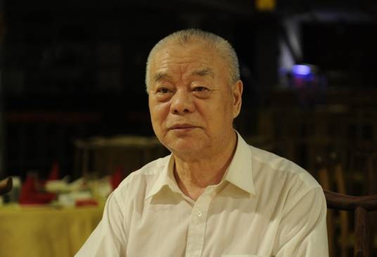 王景清（云南省军区怒江军分区原参谋长、毛泽东女婿、李讷丈夫）