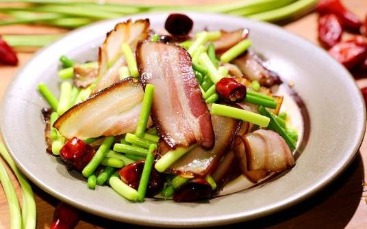 蒜薹炒腊肉