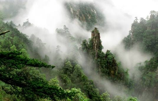 广东第一峰旅游风景区