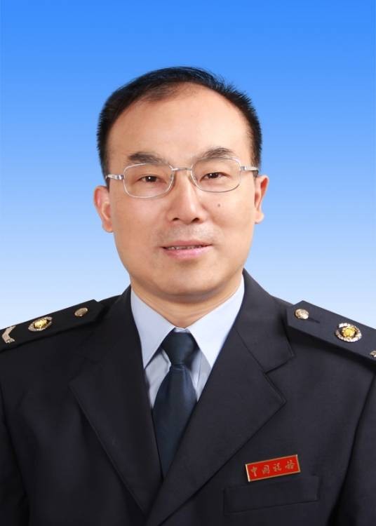 万杰（国家税务总局滁州市税务局副局长）