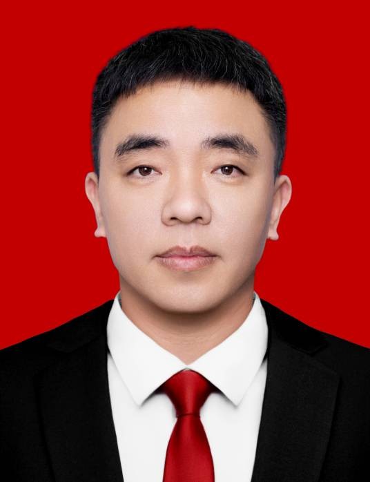 李红卫（江西省九江市武宁县委常委、县委组织部部长）