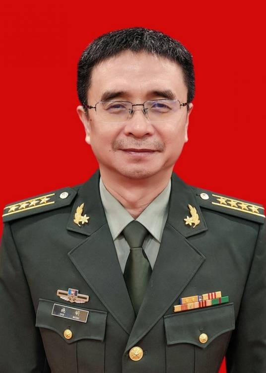 施明（中国人民解放军总医院感染病医学部研究所所长）