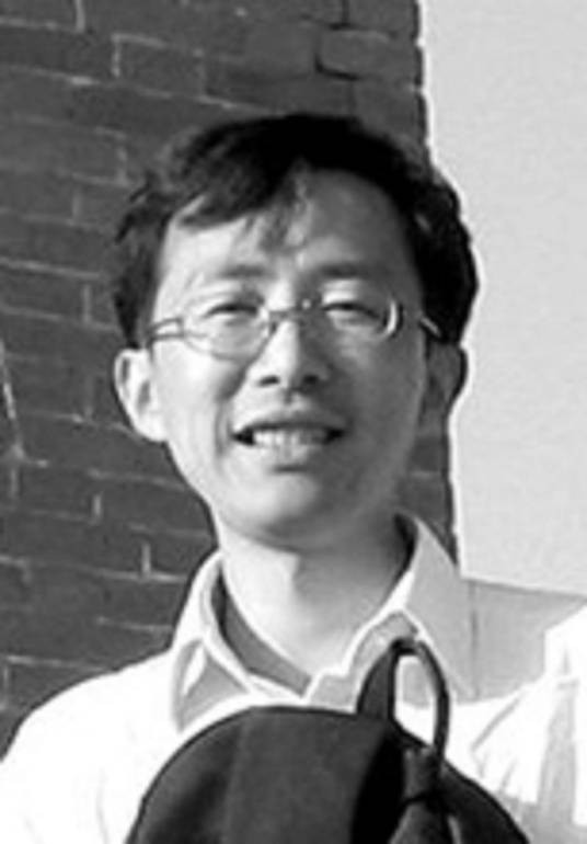 杨青（浙江大学光电科学与工程学院教授）