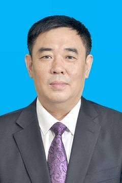 杨晓波（四川省万源市政协原主席）