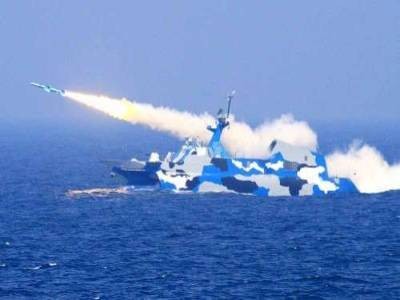 导弹快艇