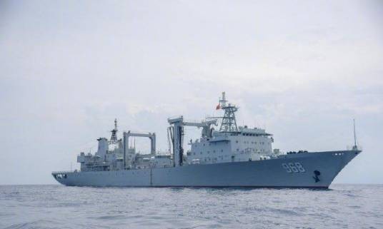 可可西里湖舰