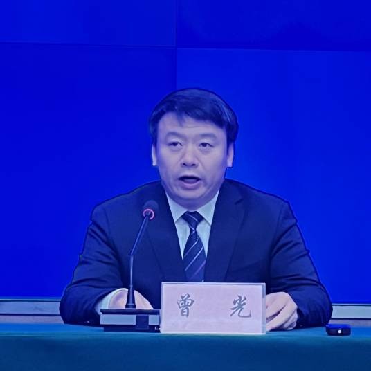 曾光（湖北省安陆市委常委、宣传部部长）