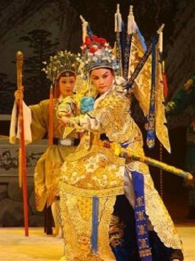 周莉（中国内地越剧演员）
