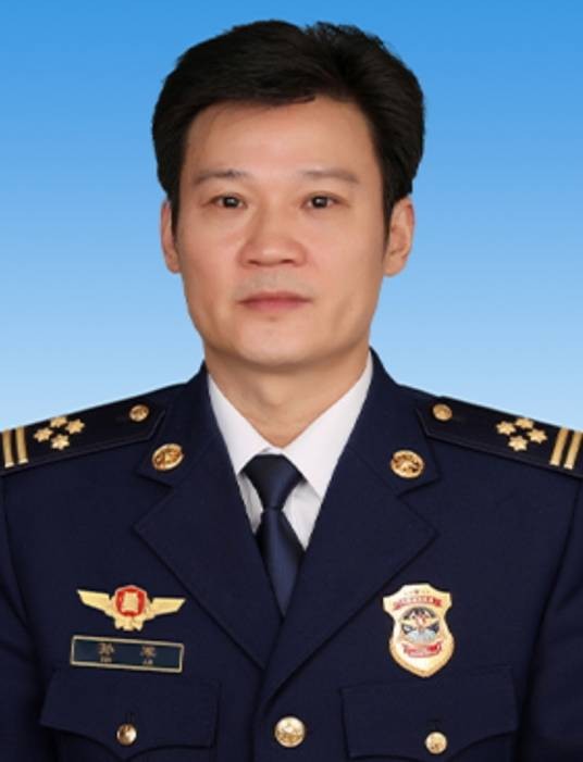 孙军（湖北消防救援总队党委书记、政治委员）